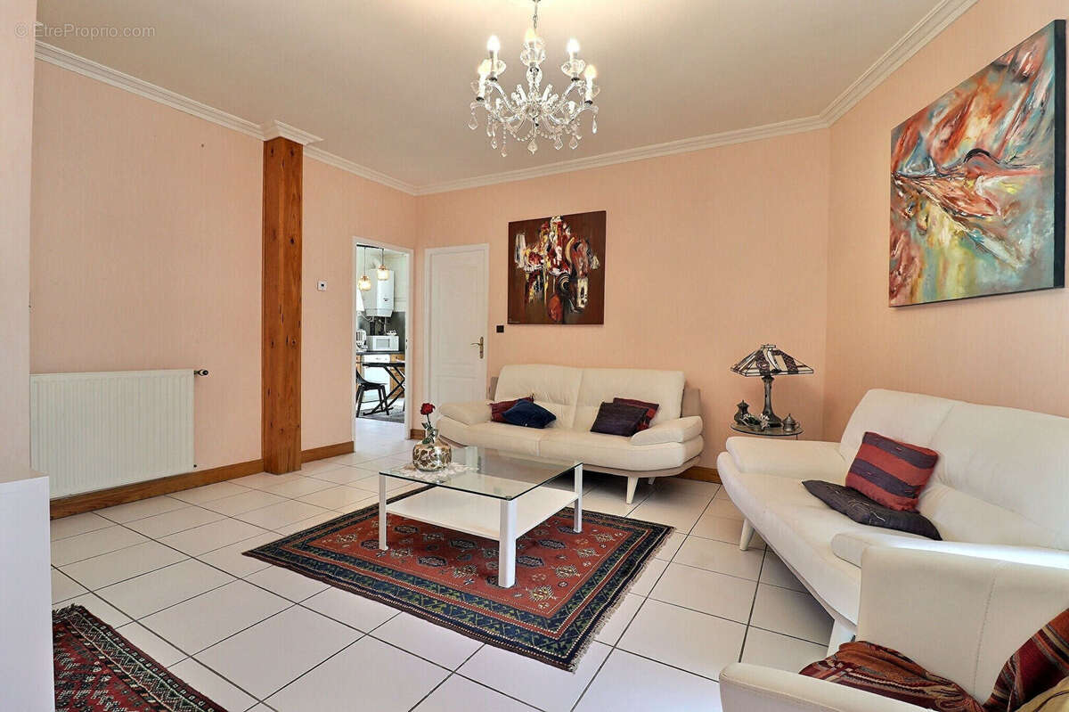 Biarritz T4 de 76 m2 plage a pied - photo 2