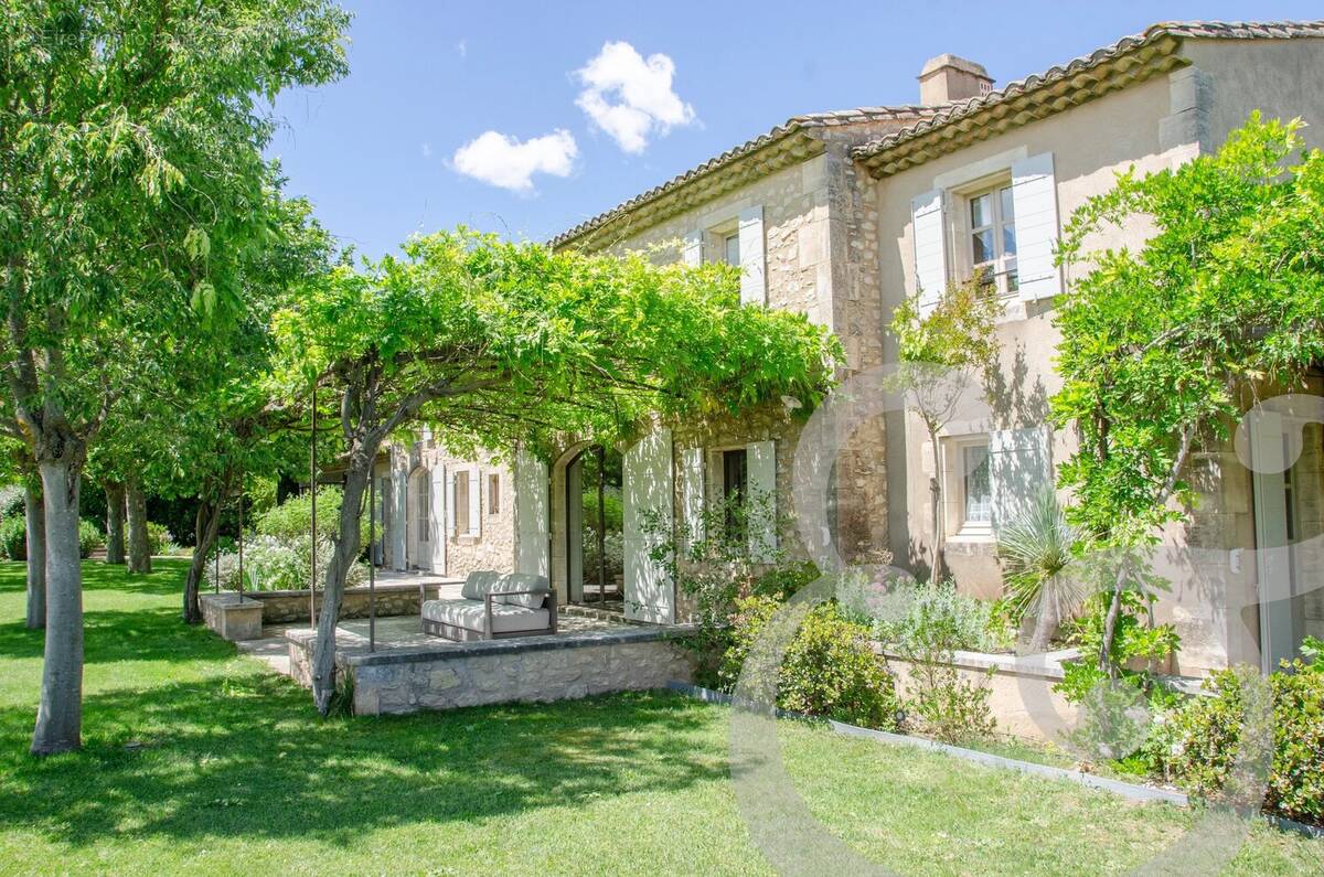 Maison à EYGALIERES