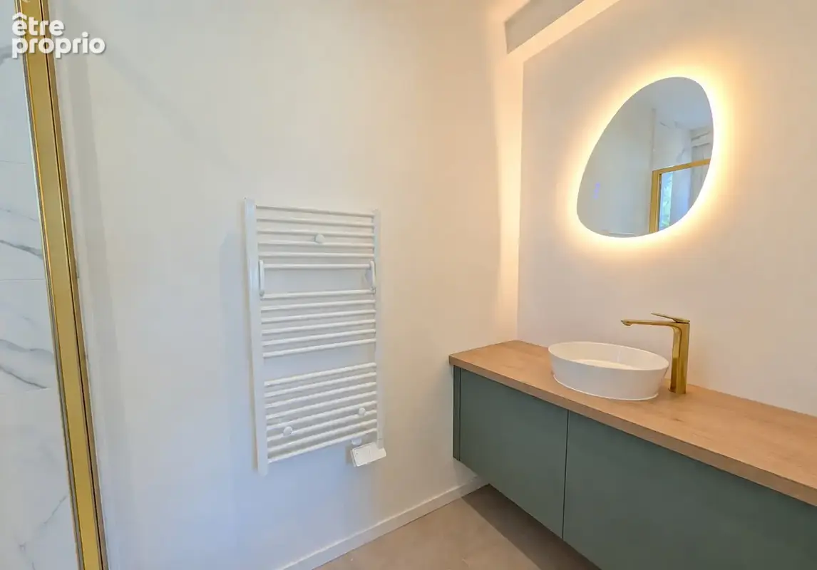 Maison rénovée - 5 pièces - MALESTROIT (56) - Vannes - terrain - photo 6