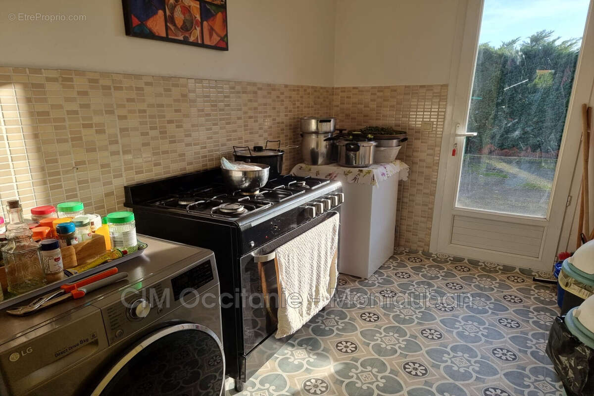 Maison à CASTELMAYRAN