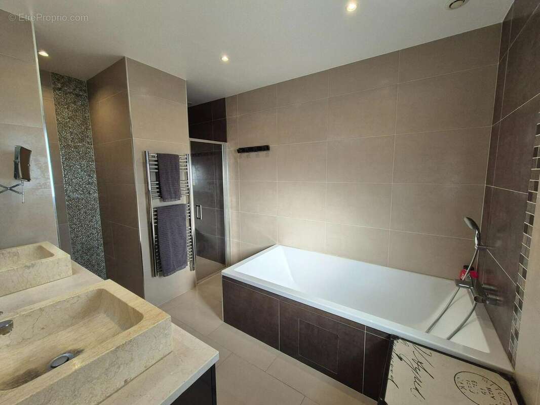 Photo 8 - Maison à BREVAL