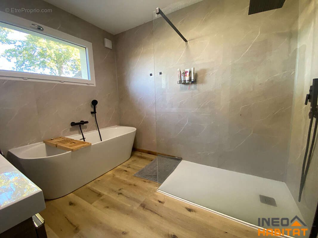 Maison à PLEUMELEUC