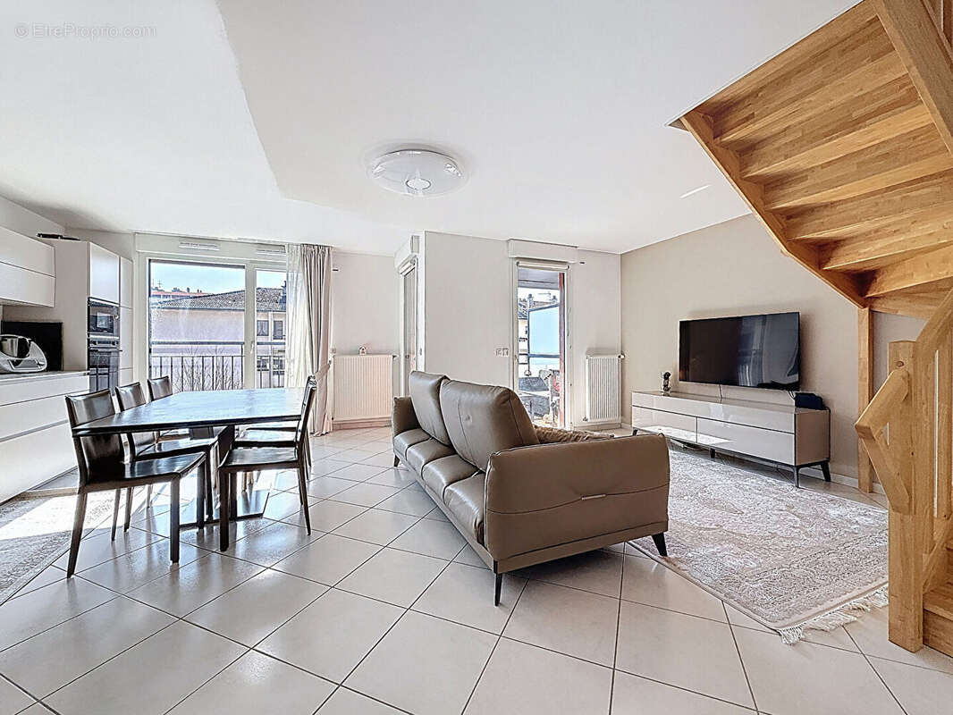 Appartement à ANNECY-LE-VIEUX