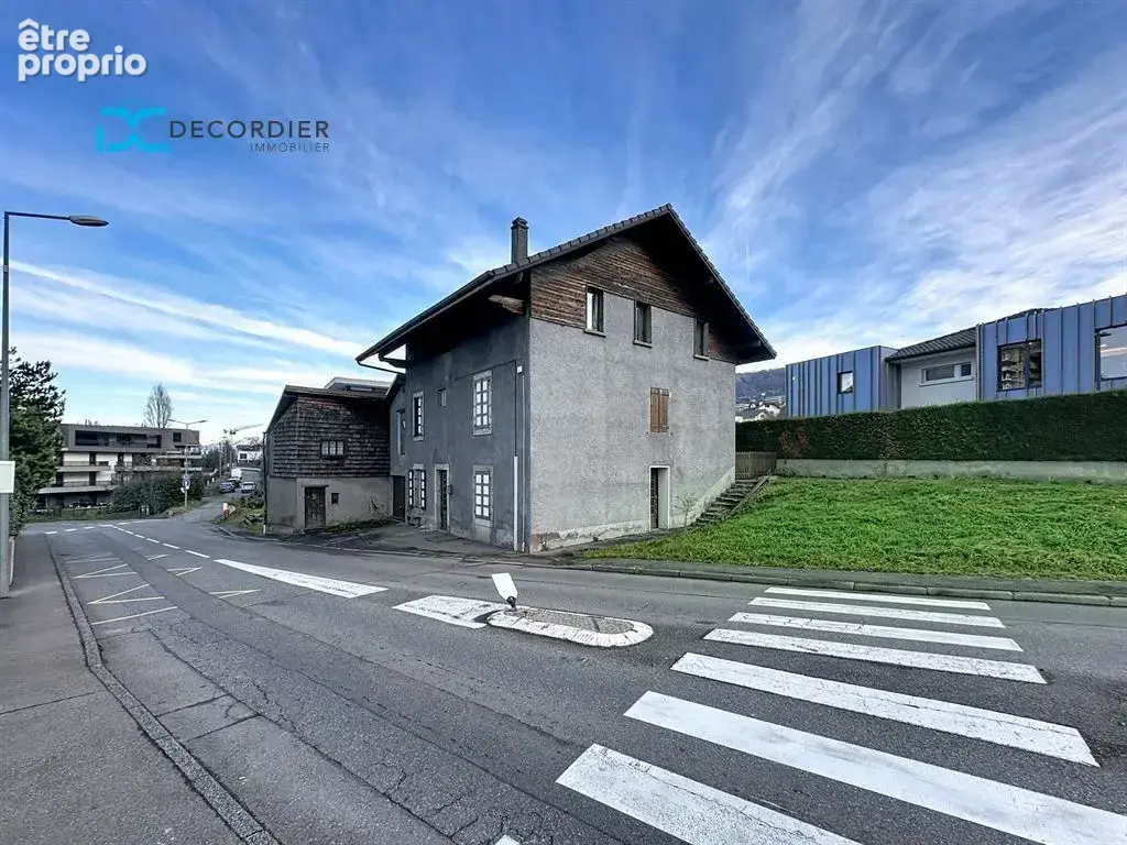 Ensemble immobilier a renover - photo 4