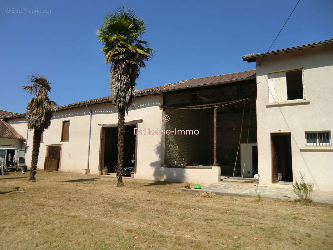 Maison 180 m² à Boulogne-Sur-Gesse  - photo 2