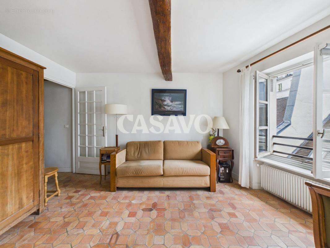 Appartement à PARIS-4E