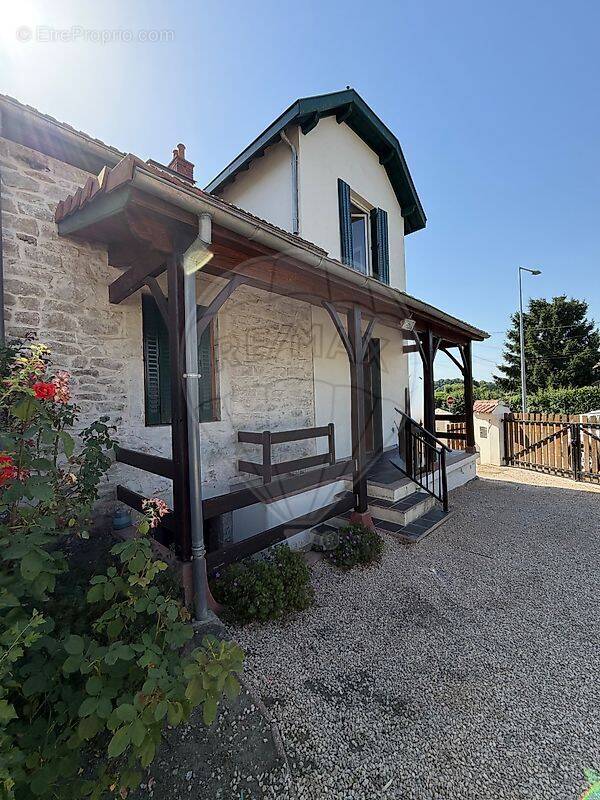 Maison à MONTCEAU-LES-MINES