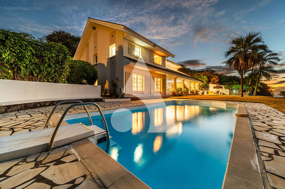 Magnifique propriété de prestige à 220 m d'altitude. - photo 6