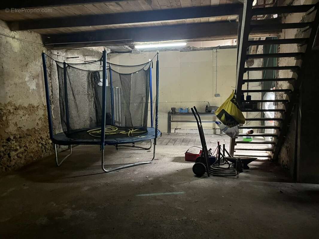 Appartement à ARCES-DILO