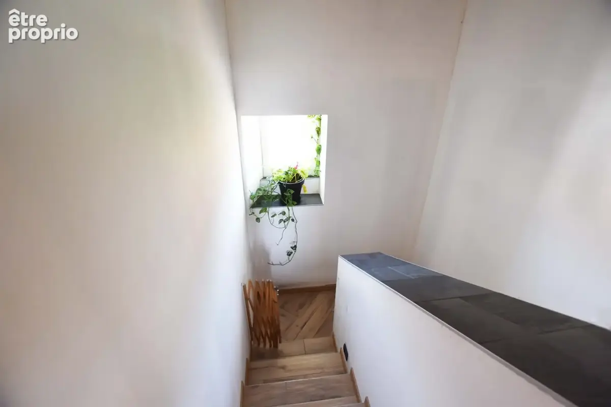 Maison 5 pièces 134 m² à vendre à Ales (30100) - photo 8