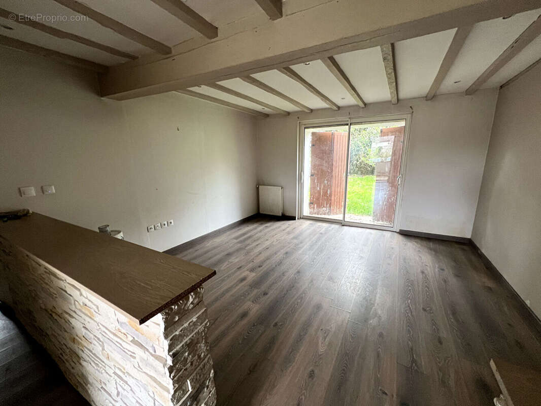 Maison à CASTELMORON-SUR-LOT