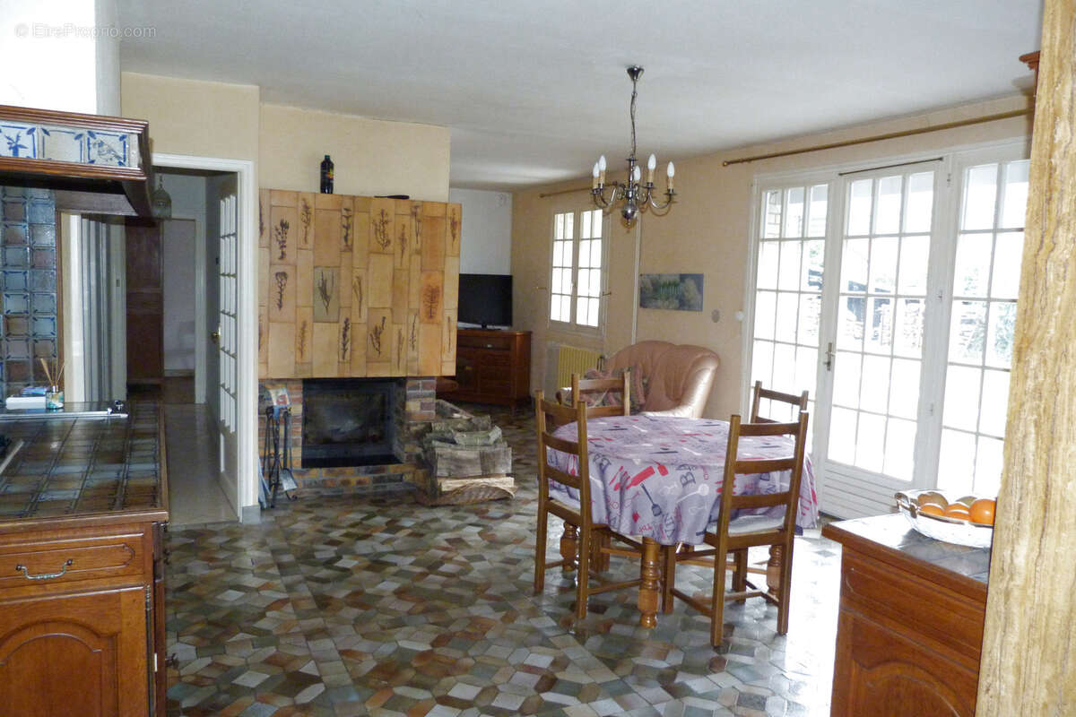 Maison à LA BOUILLE