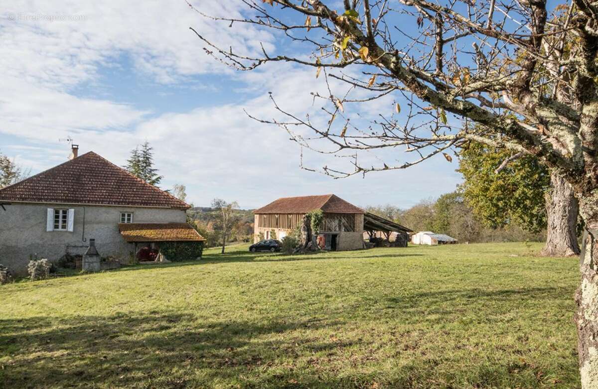Maison à MIRANDE