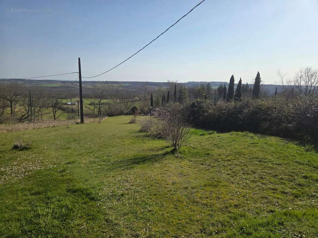 Maison à MONTPEZAT-DE-QUERCY