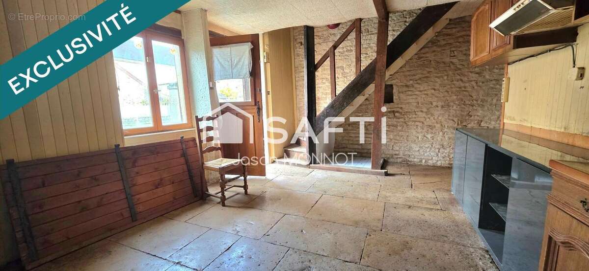 Photo 2 - Maison à LAIGNES