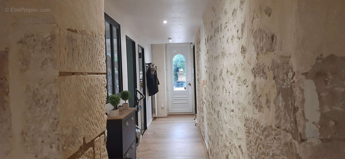 Maison à SAINT-FORT-SUR-GIRONDE