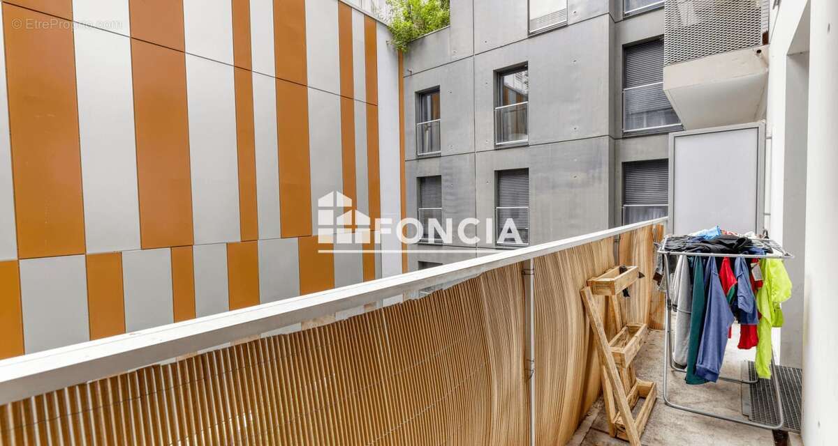 Appartement à ISSY-LES-MOULINEAUX