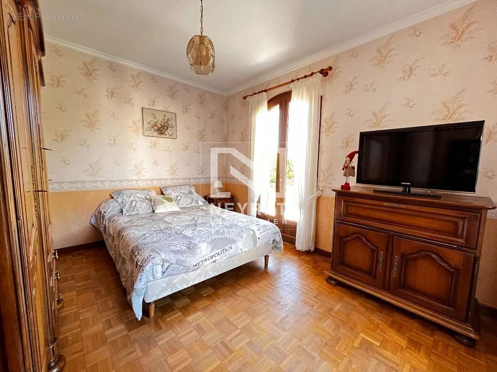 Maison à SAINT-EUSEBE