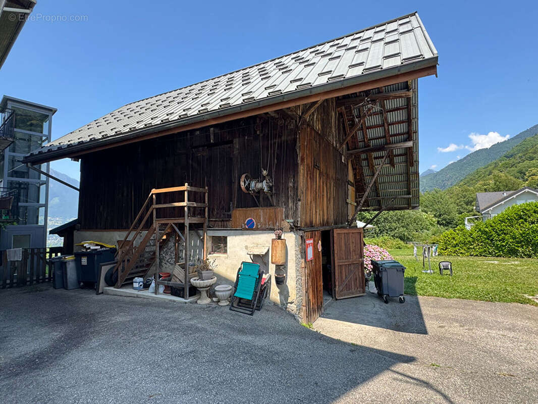 Appartement à MONTHION