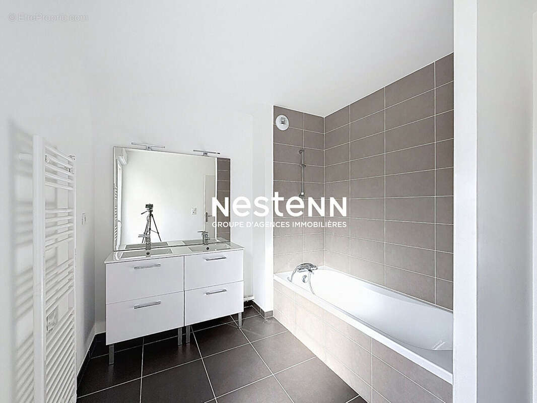 Appartement à CHAMBRAY-LES-TOURS