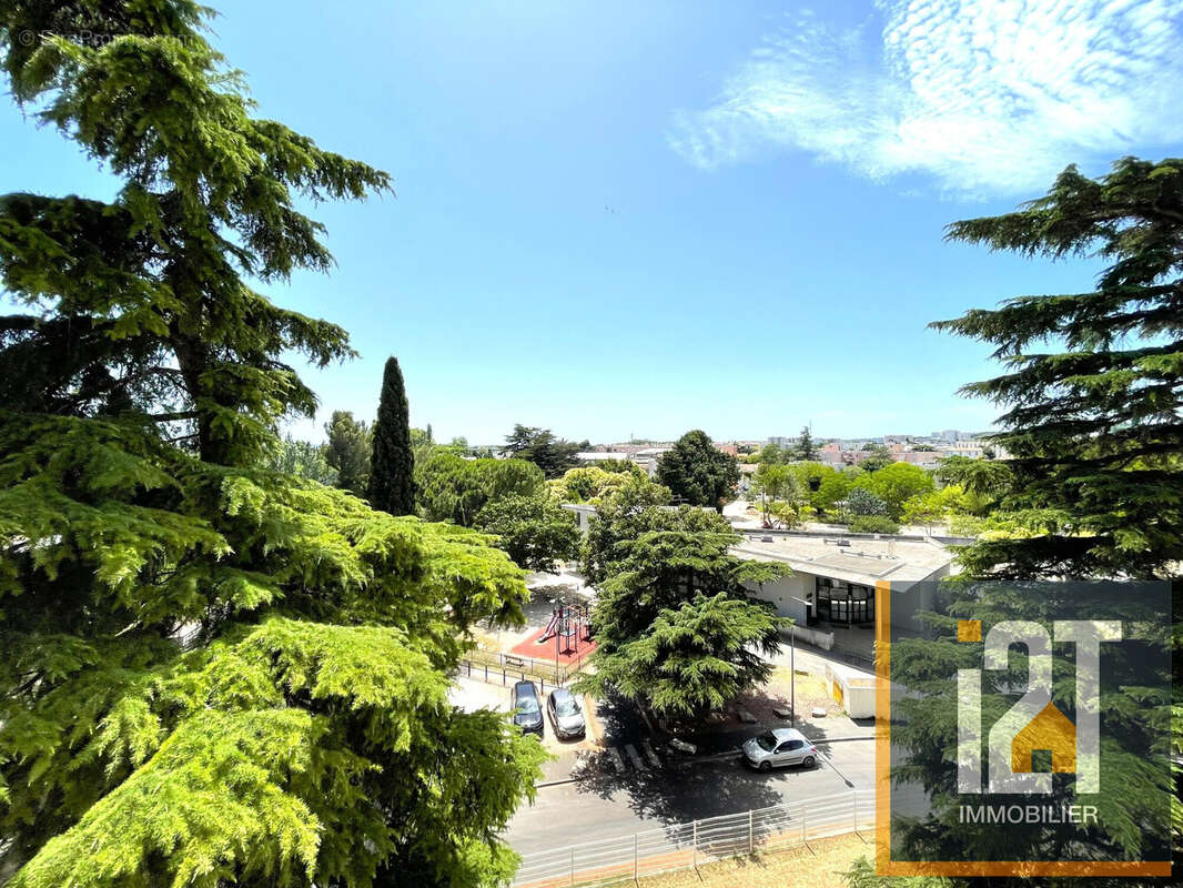 Appartement à NIMES