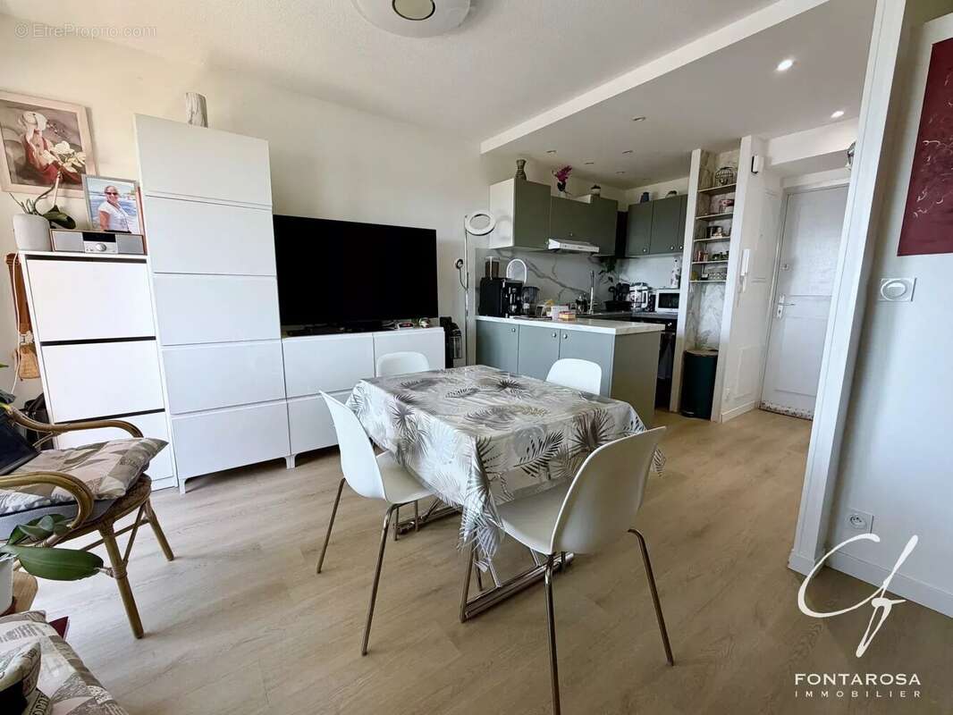 Appartement à SAINT-RAPHAEL