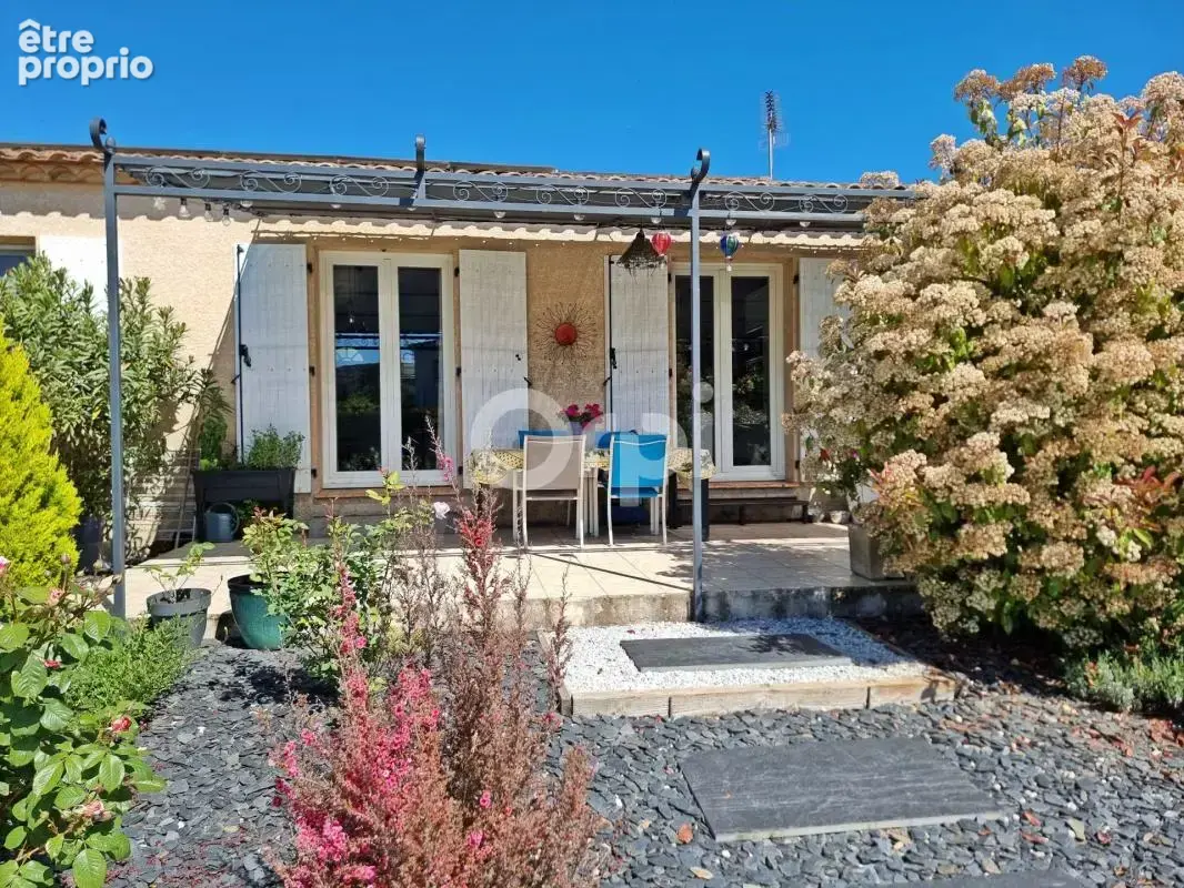 – Villa plain-pied 3 chambres avec piscine – À 5 min d’Alès – - photo 18