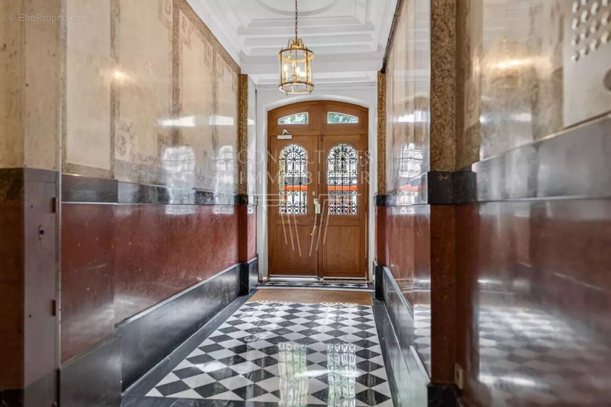 Appartement à PARIS-6E