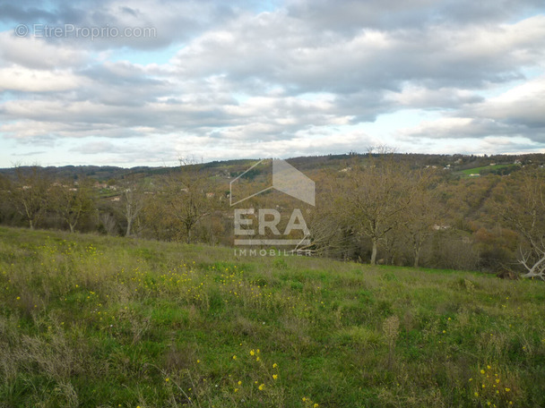 Terrain à FIGEAC