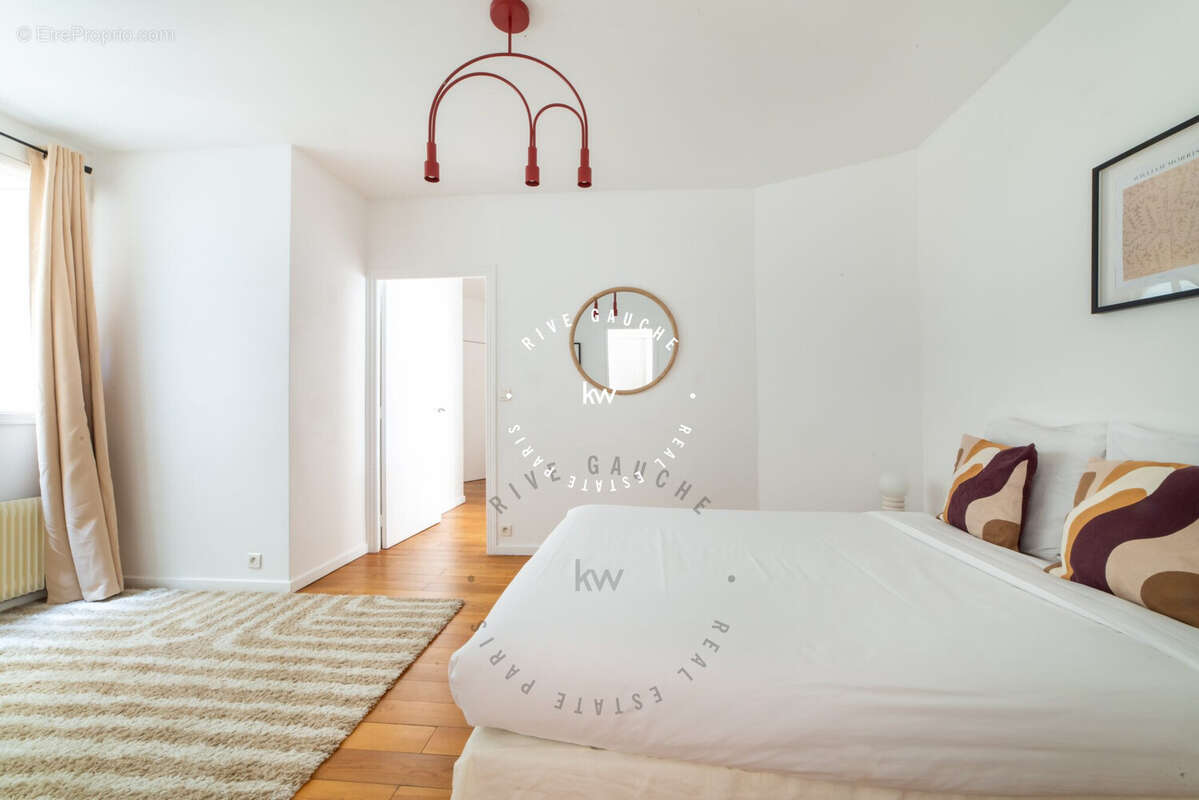Appartement 108 m² à Paris-8e  - photo 8
