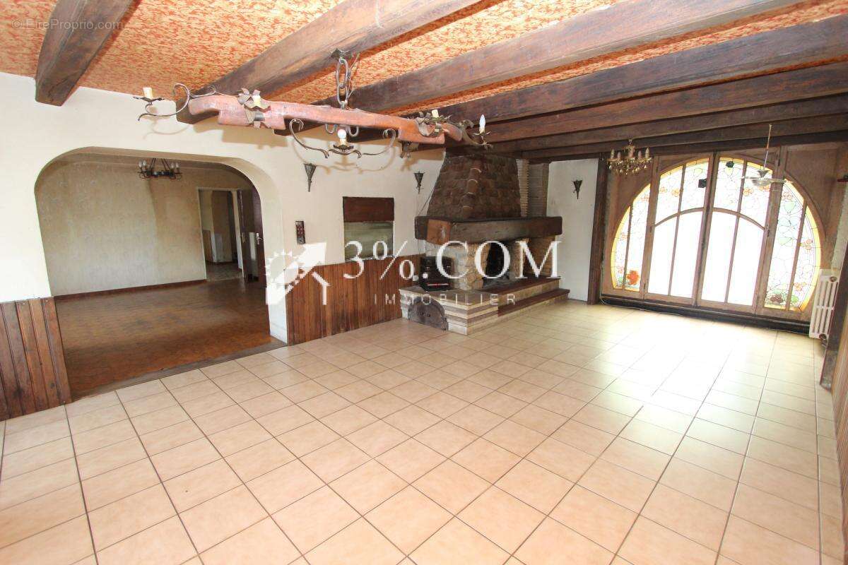 Maison 8 pièces 269 m2 - 6 chambres - Hangar - Jardin - photo 3