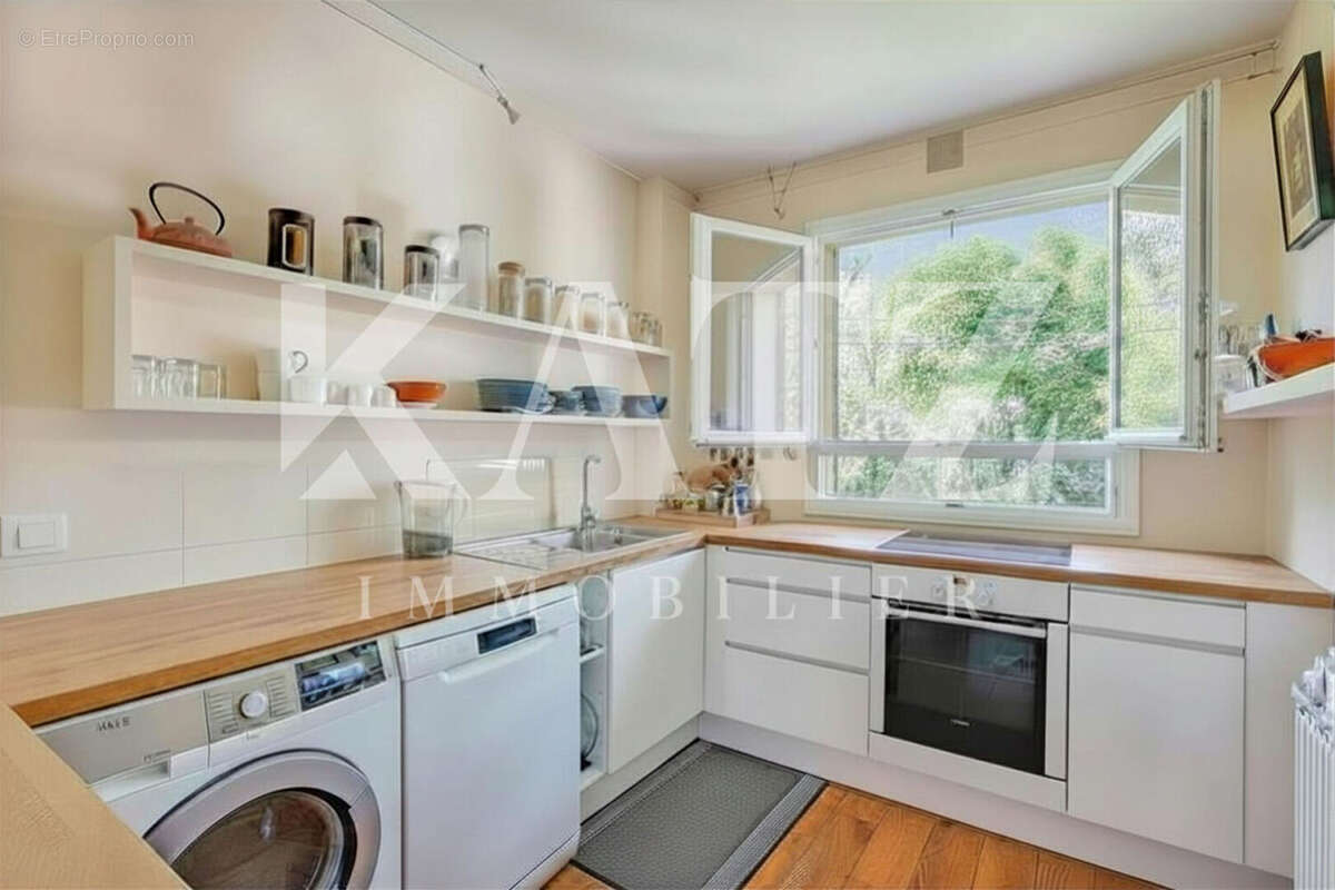 Appartement à GARCHES