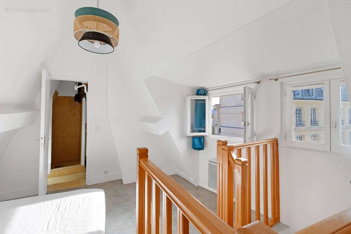 Appartement à PARIS-5E