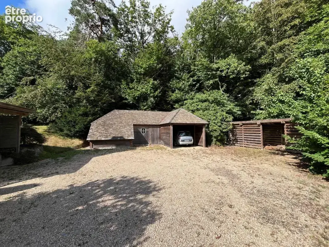 Maison 5 chambres avec un parc boisé - photo 15