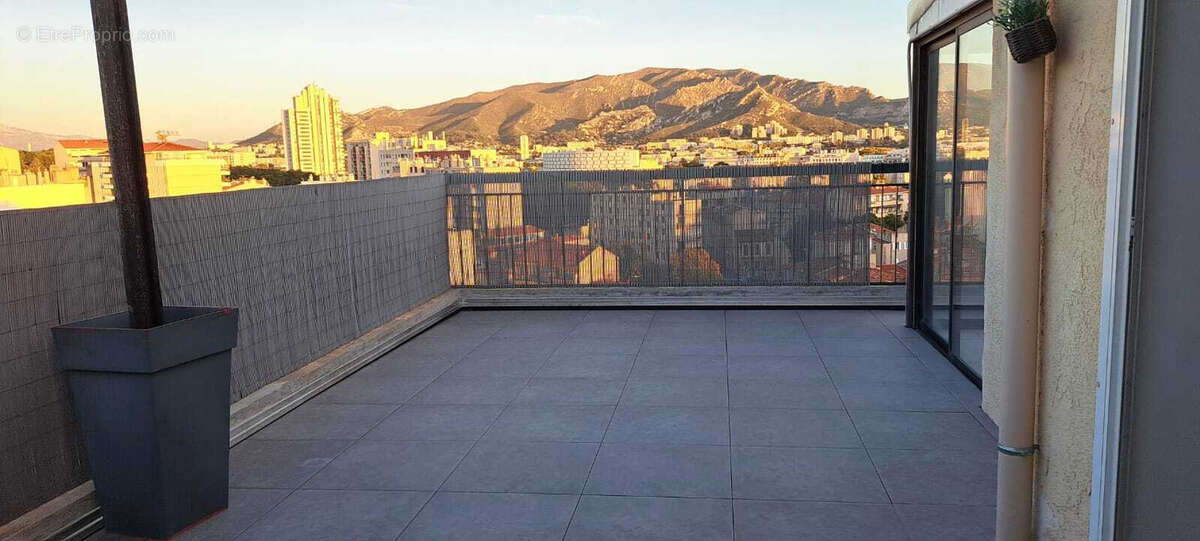 Appartement à MARSEILLE-10E