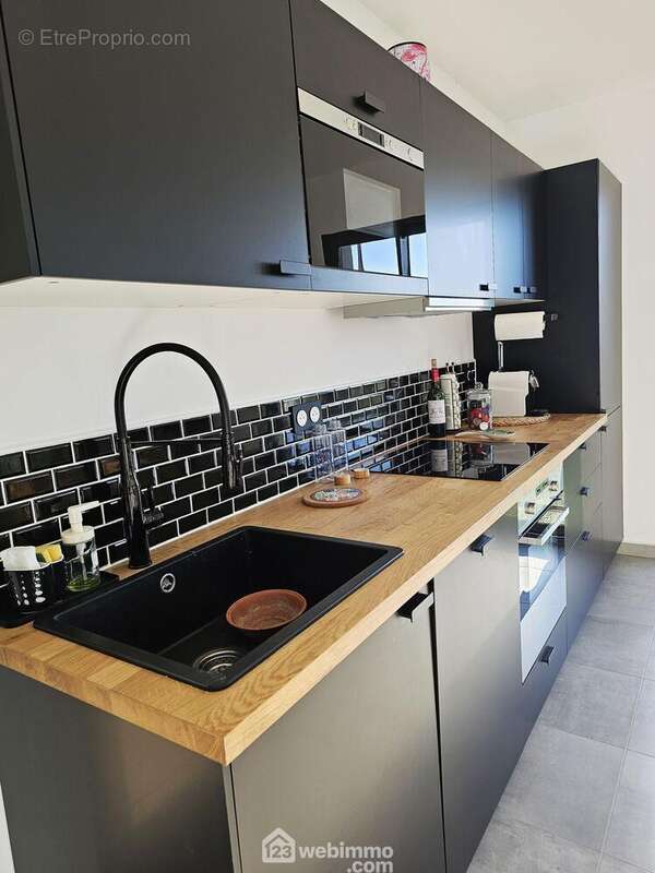 Cuisine entièrement équipée - Maison à SETE