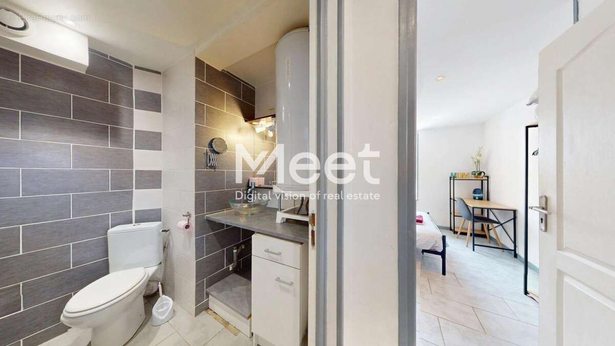 Appartement à MONETEAU