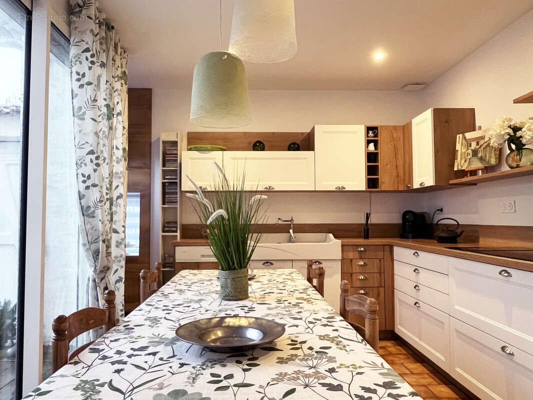 Maison à SAINTE-MARIE-DE-RE