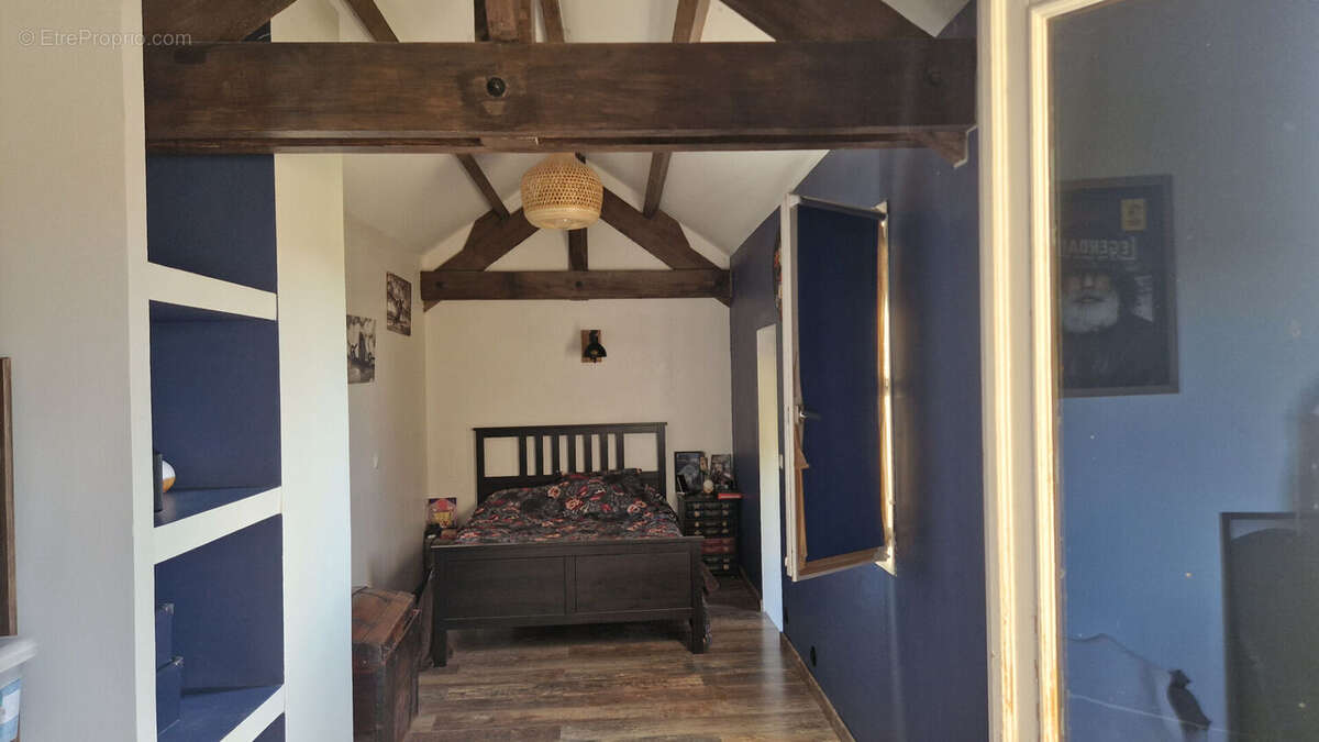 Proche EPERNON : Maison de Ville Familiale avec beau potentiel - photo 7