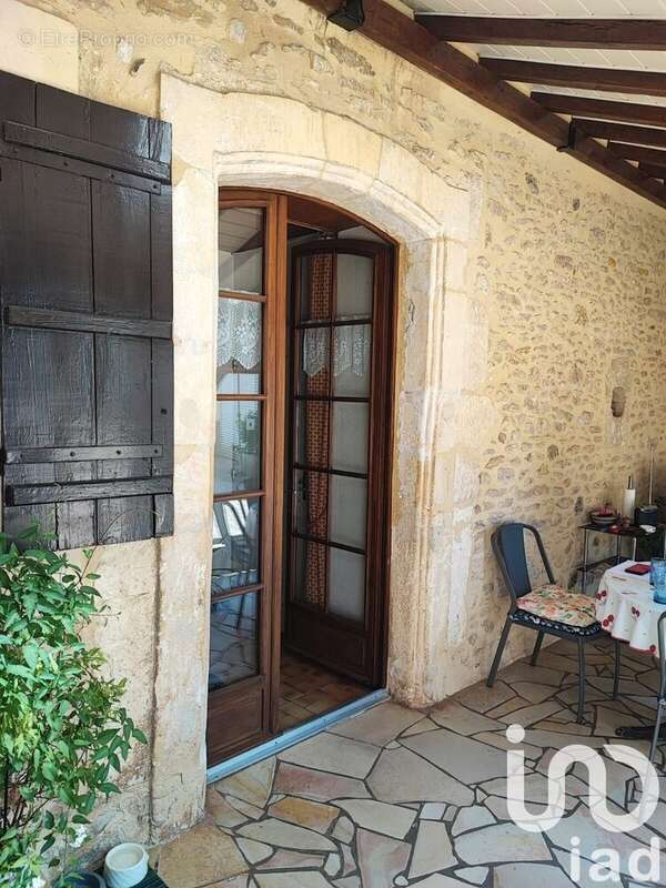Maison 220 m² à Limeuil  - photo 7