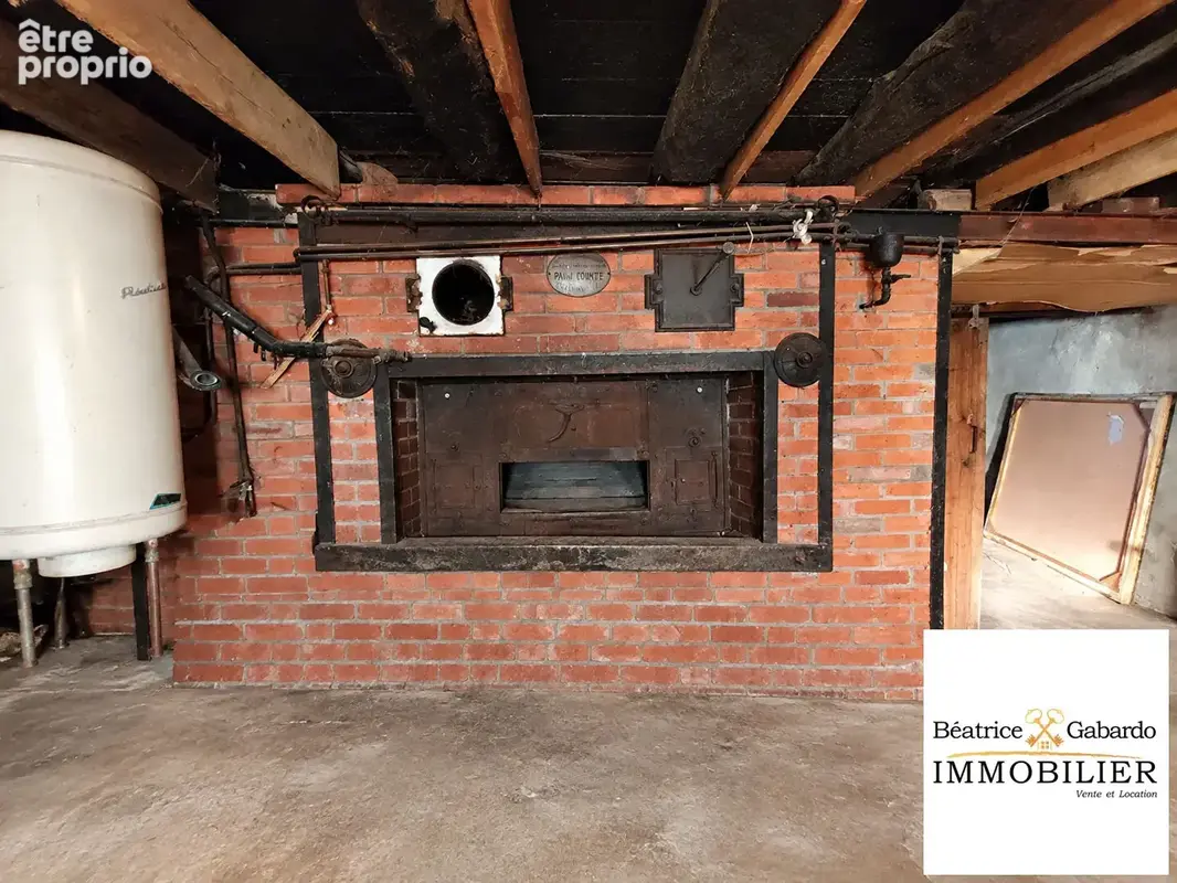 Maison en pierre avec dépendances et fort potentiel - photo 7