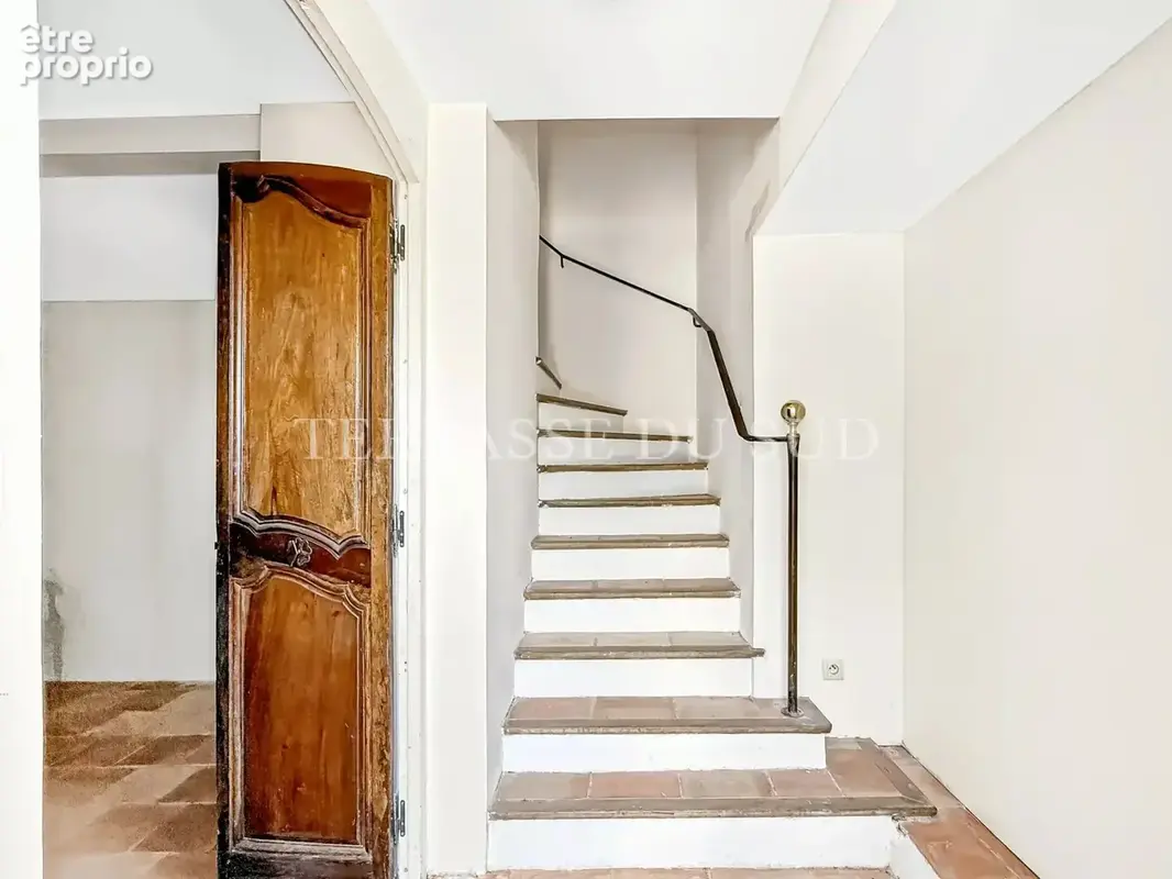 Vente Maison 10 Pièces de 229 m2 sur Parcelle de 2 558 m2 avec Terrasses, Piscine, Garages, au Calme Absolu - Puyricard - Aix en - photo 34