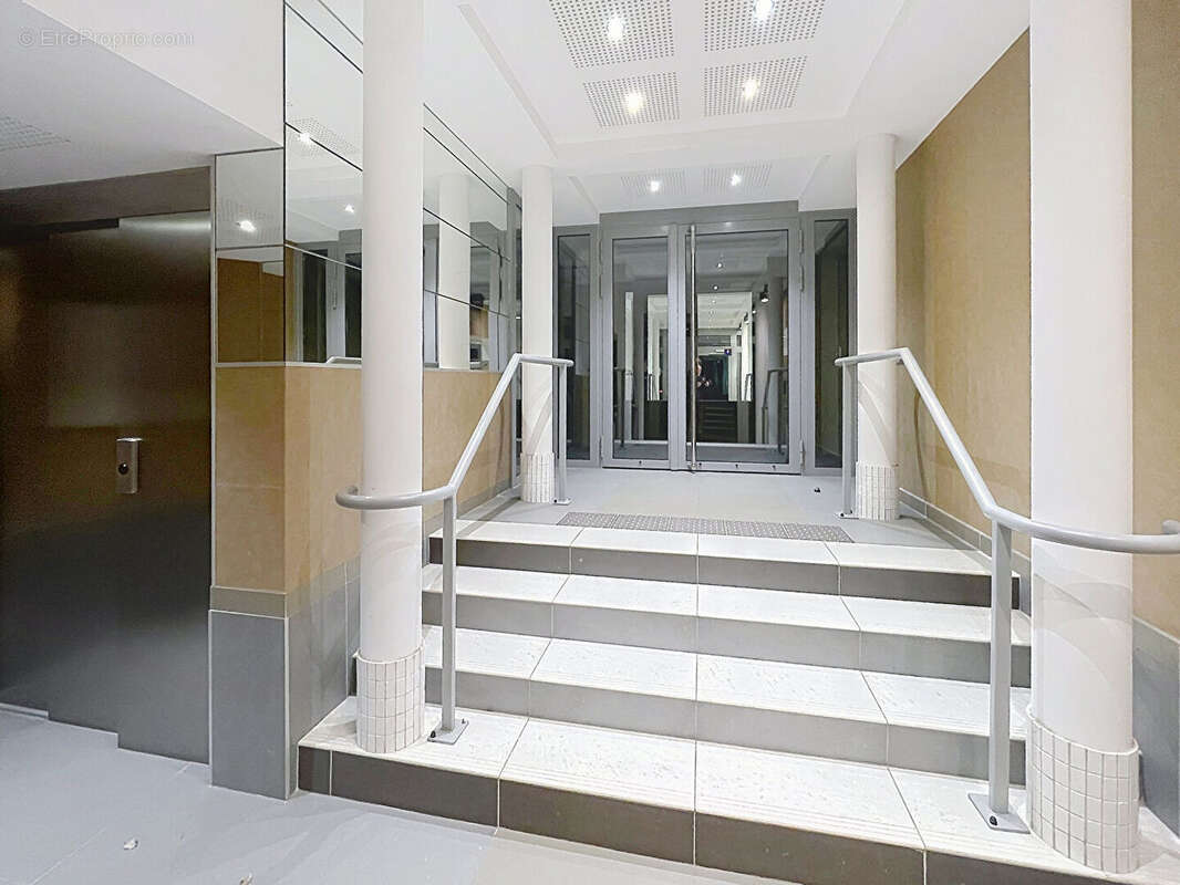 Appartement à SAINT-GENIS-POUILLY