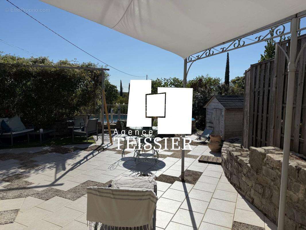 Ensemble immobilier - 2 maisons sur 4 150 m² - Les Vans (07 - photo 4