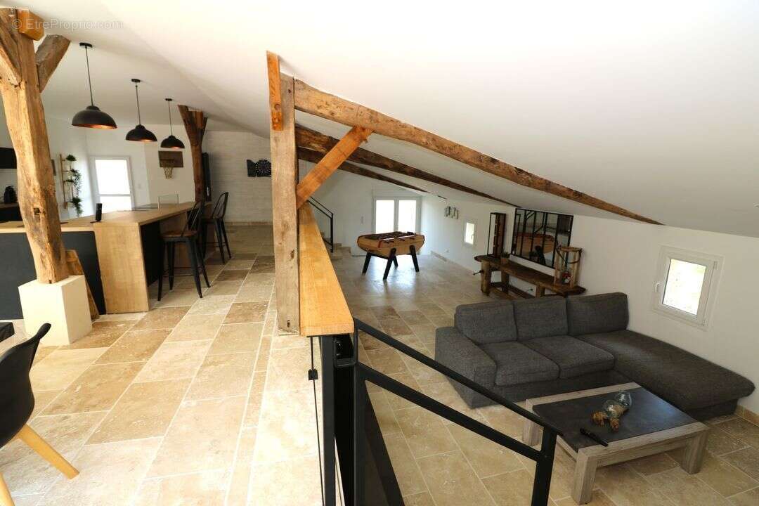 rénovation-pierres-terrain-piscine-poutre apparentes-gite-Rb - Maison à COCUMONT