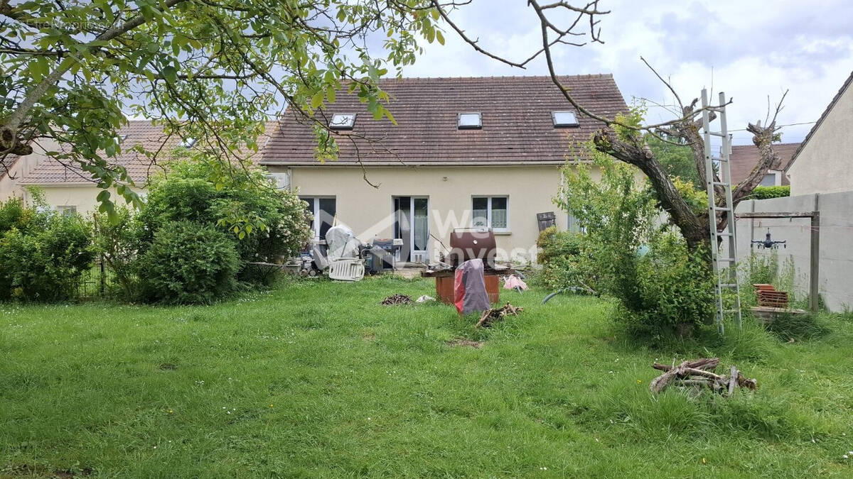 Maison à PIERRE-LEVEE