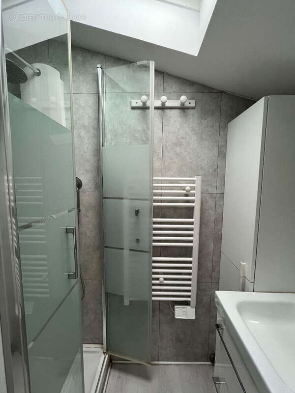 Bordeaux - barrière de bègles - appartement deux pieces duplex - photo 6