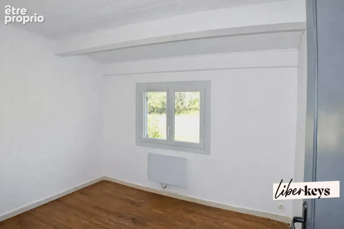 Au calme absolu et dans un parc arboré, propriété 2 habitations, dépendances - photo 14