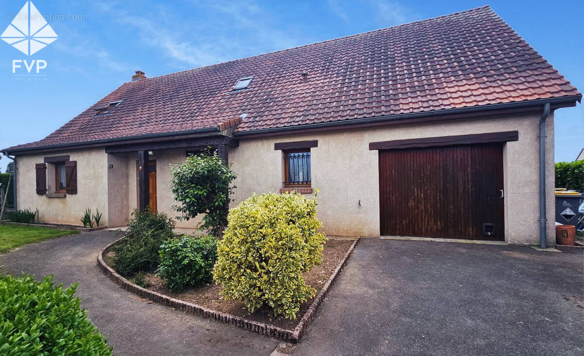Maison à BACQUEVILLE-EN-CAUX