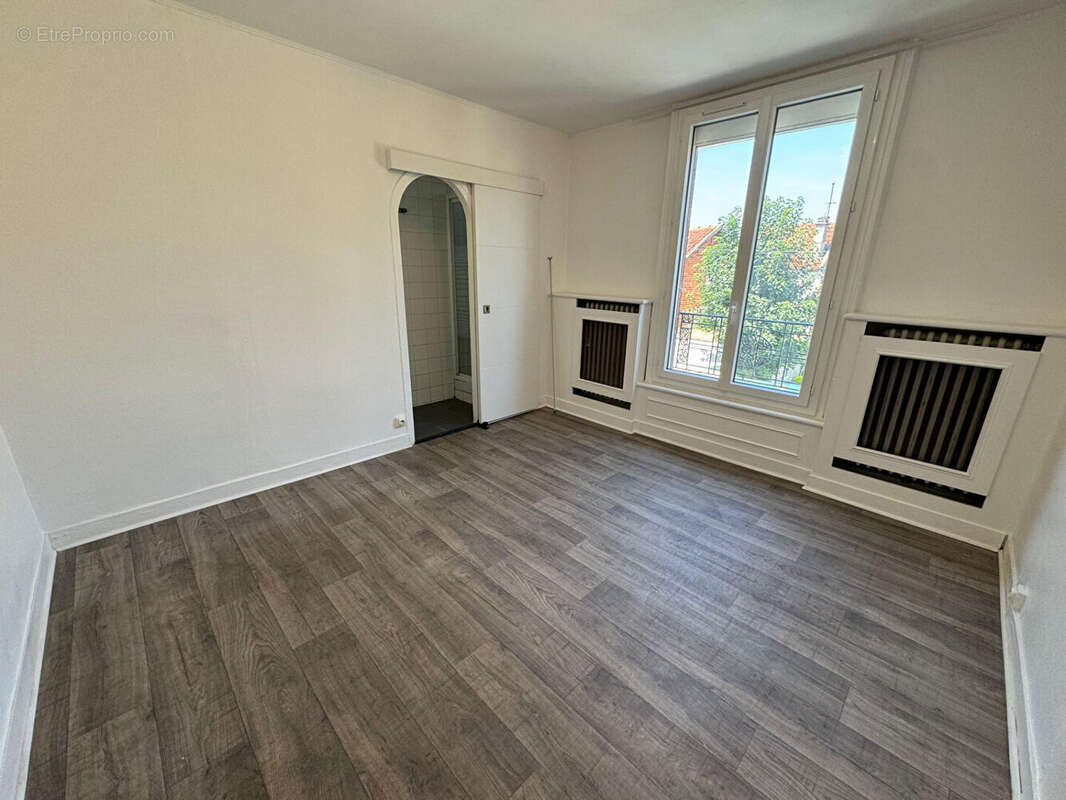 Appartement à NOISY-LE-SEC